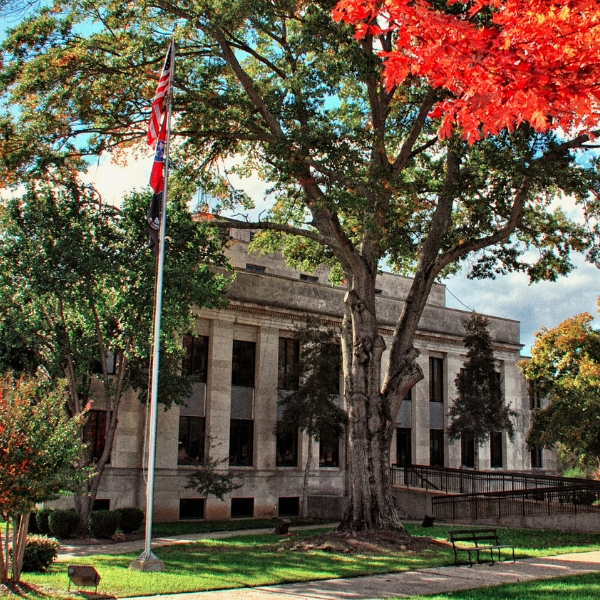 mcnairy county courthouse in fall